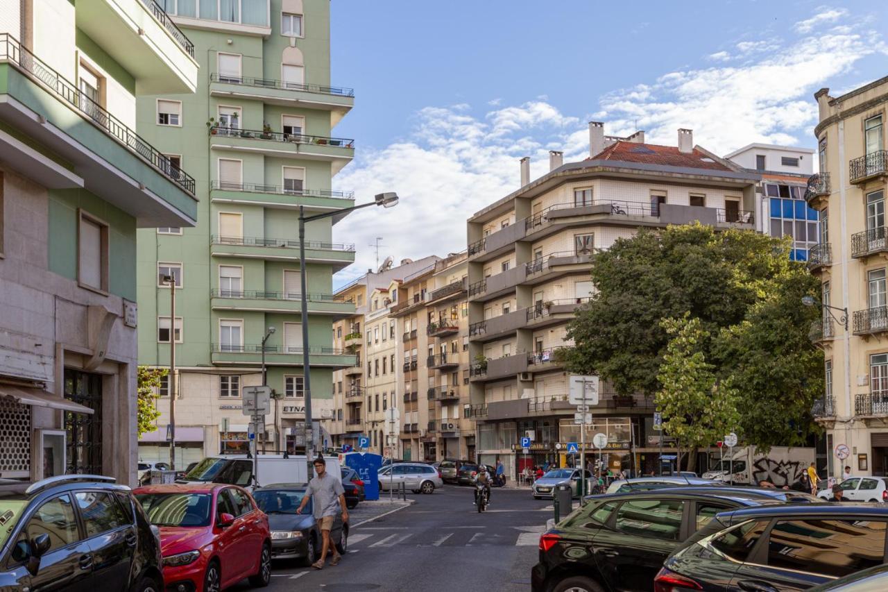 Altido Stylish Arroios Apartments, 20 Min To Centre Lisbon Bagian luar foto